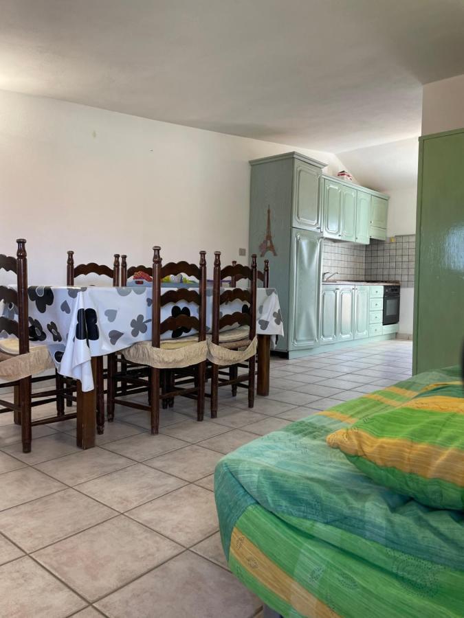 Apartament La Casa Di Tonia La Caletta Zewnętrze zdjęcie