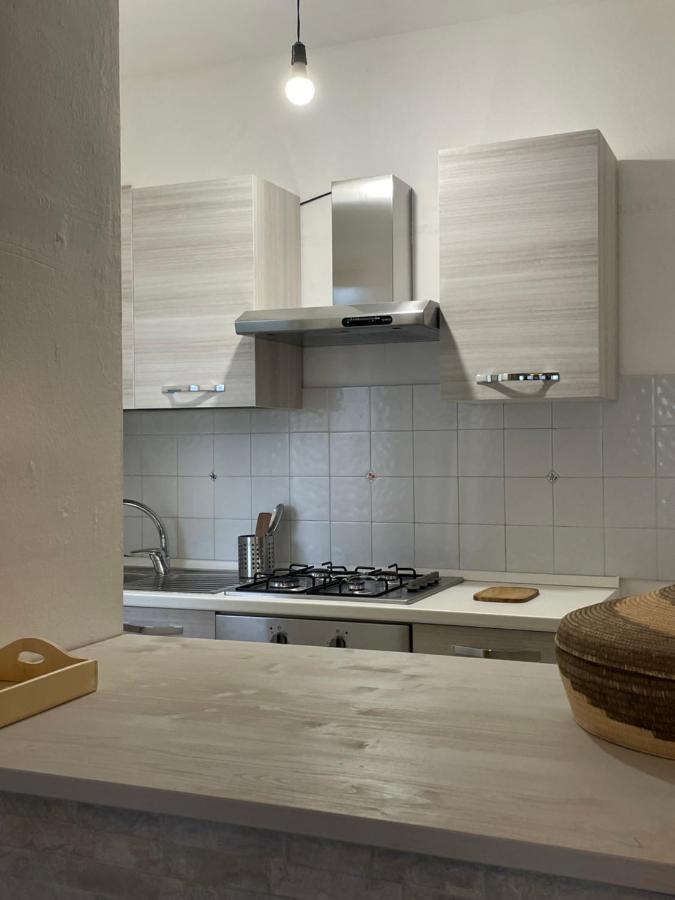 Apartament La Casa Di Tonia La Caletta Zewnętrze zdjęcie